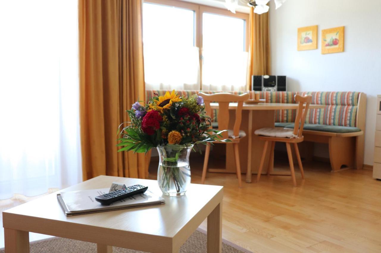 Hotel Theresia Garni Sankt Johann in Tirol Luaran gambar