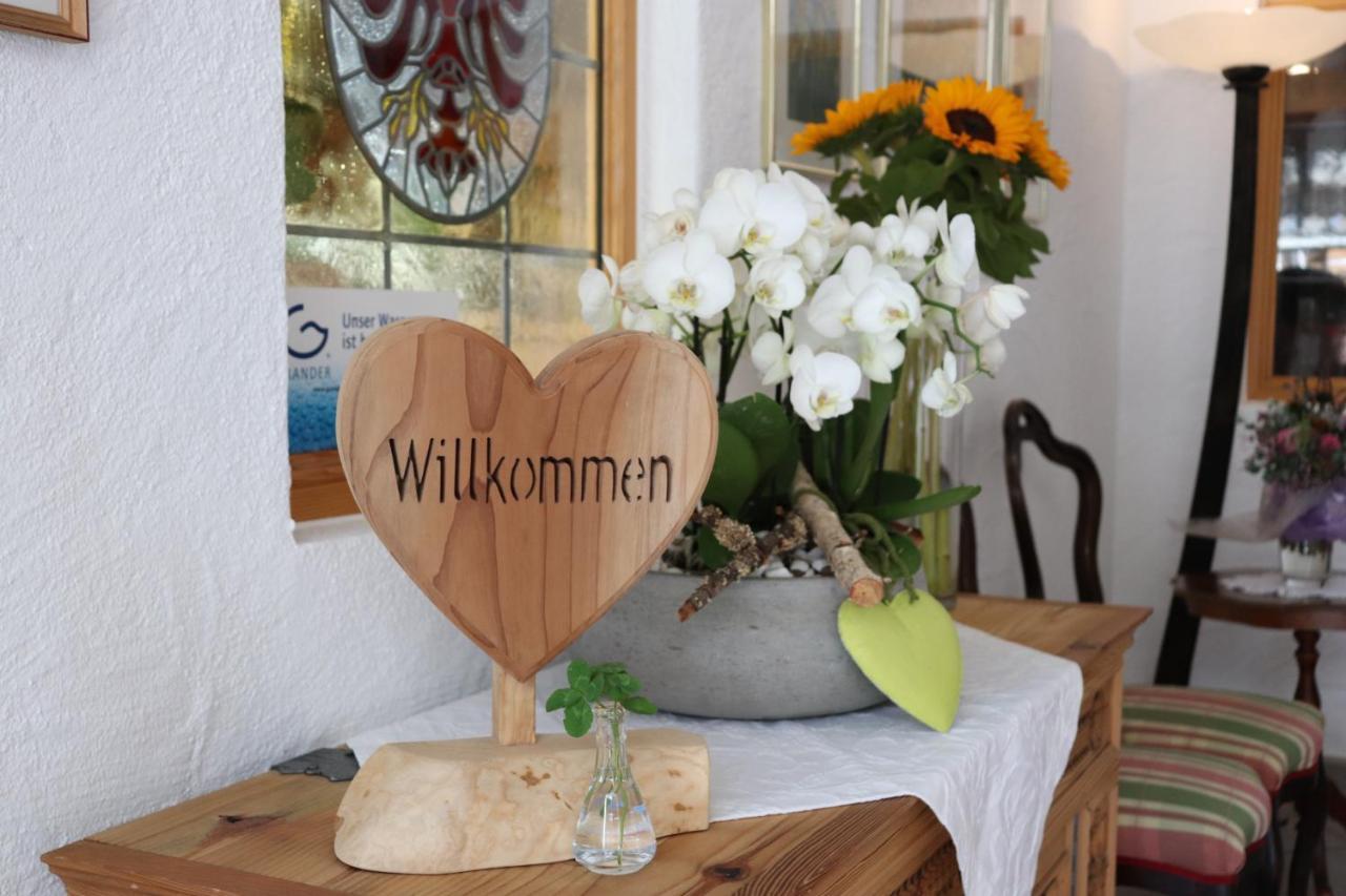 Hotel Theresia Garni Sankt Johann in Tirol Luaran gambar