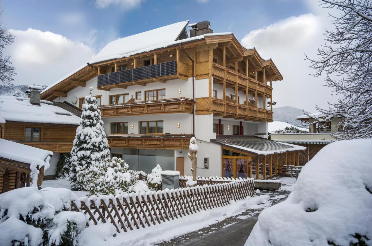 Hotel Theresia Garni Sankt Johann in Tirol Luaran gambar