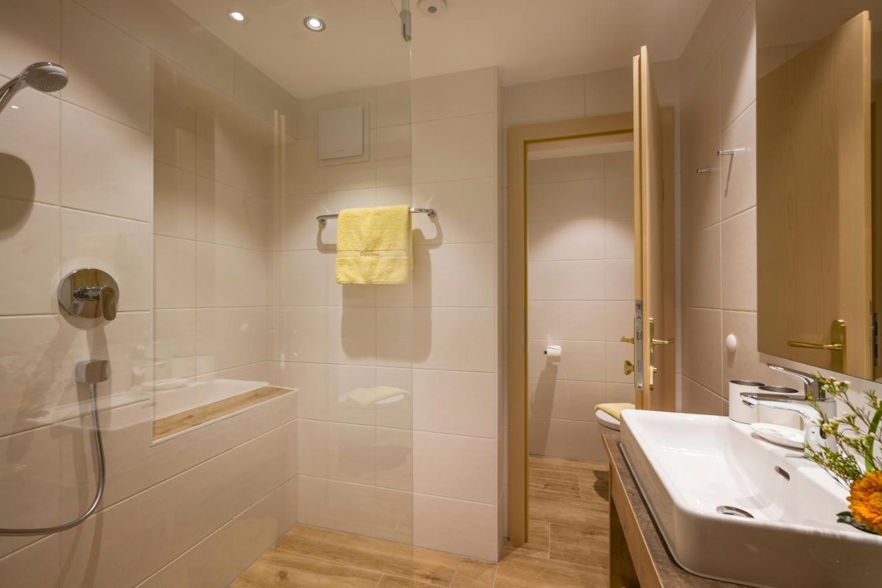 Hotel Theresia Garni Sankt Johann in Tirol Luaran gambar