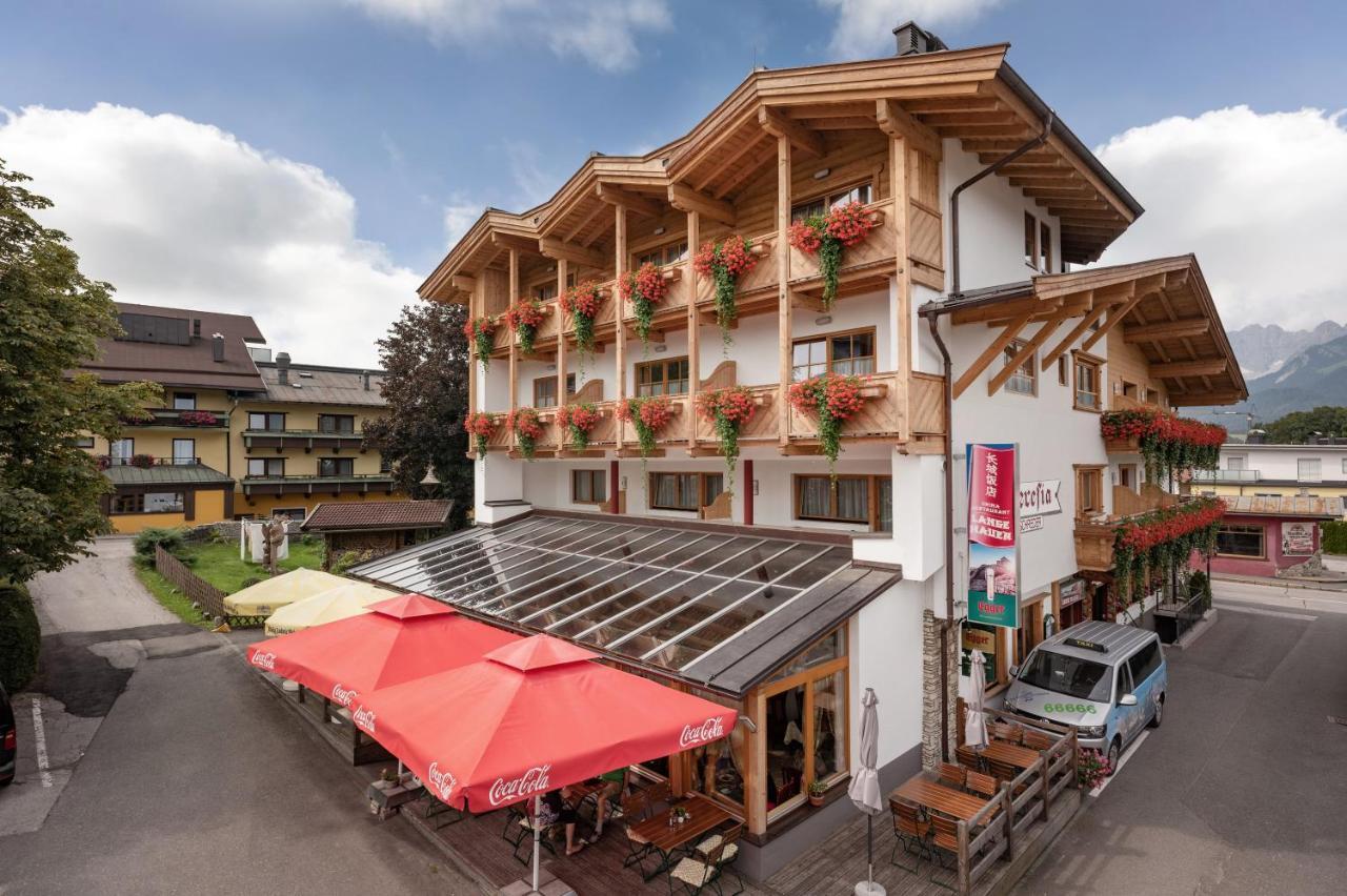 Hotel Theresia Garni Sankt Johann in Tirol Luaran gambar